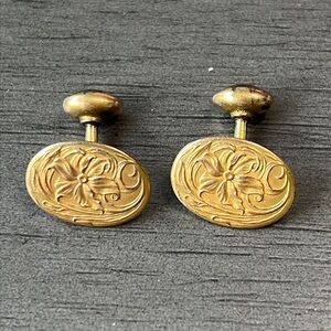 Antique Art Nouveau Floral Gold Tone Oval Bean Back Cuff Links